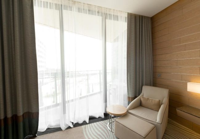 Dream wall studio - Custom Window Treatments in Fort Lauderdale, FL Complete Guide for Homeowners